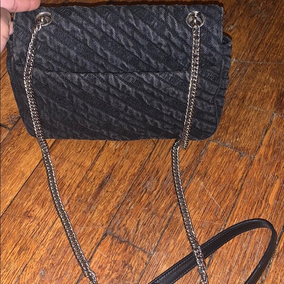COPY - Balenciaga chain shoulder bag . - Picture 4 of 7
